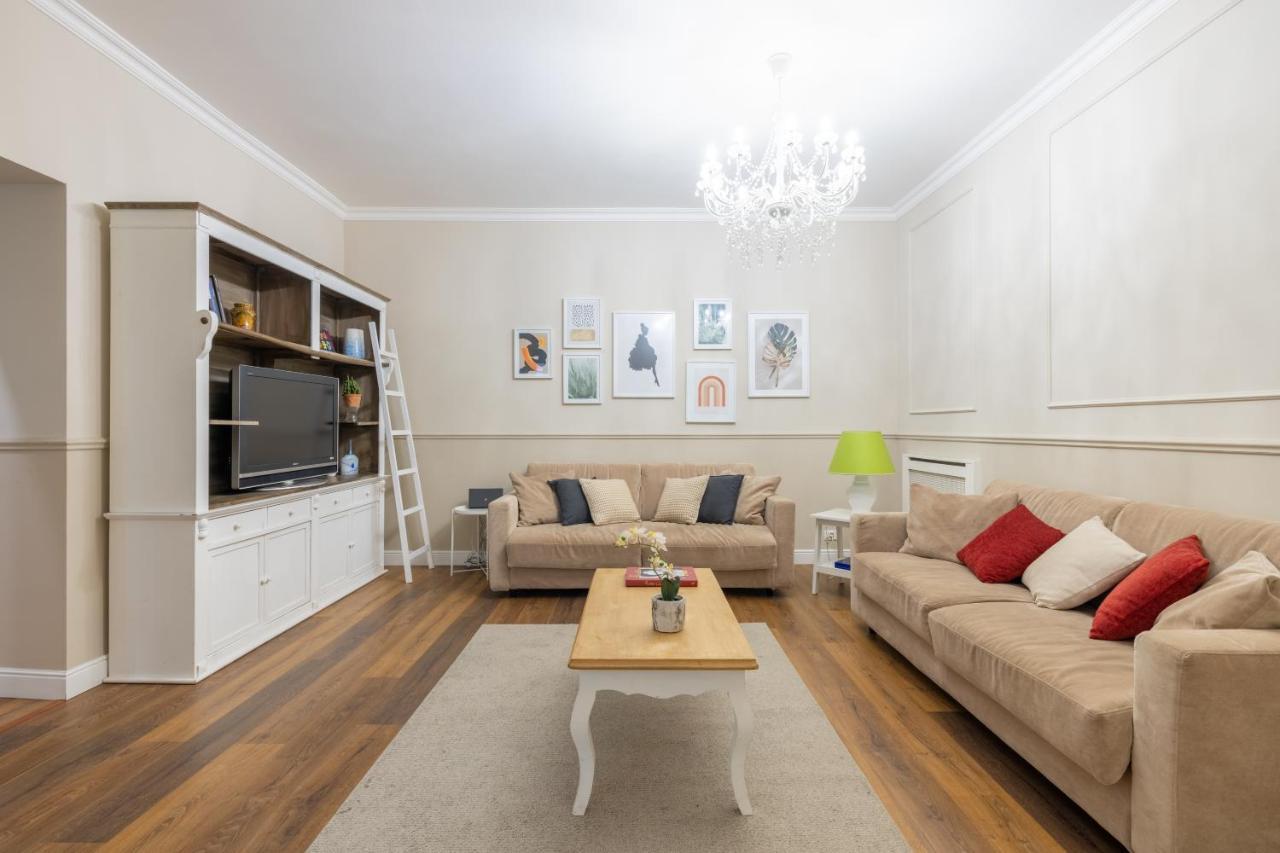 Charming Apartment With Patio A Few Steps From Colosseum Екстериор снимка
