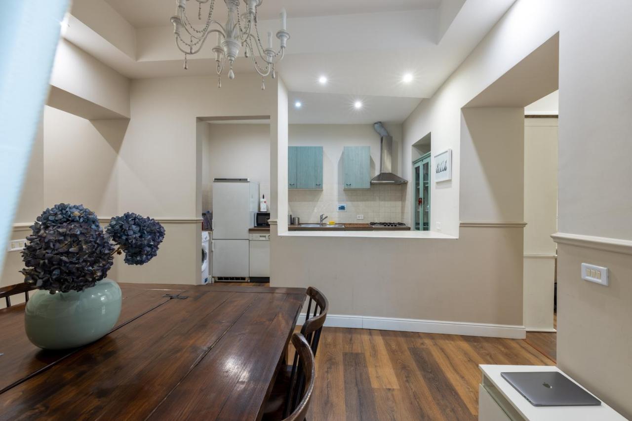 Charming Apartment With Patio A Few Steps From Colosseum Екстериор снимка