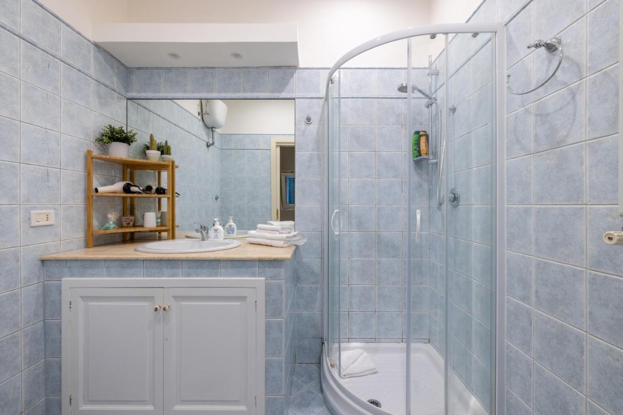 Charming Apartment With Patio A Few Steps From Colosseum Екстериор снимка